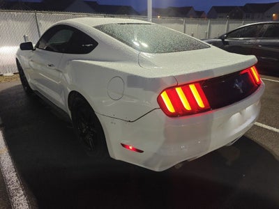 2017 Ford Mustang V6