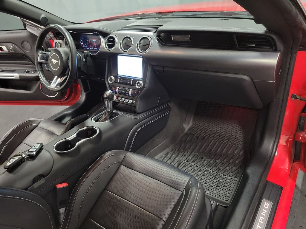 2022 Ford Mustang EcoBoost