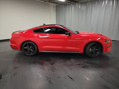 2022 Ford Mustang EcoBoost