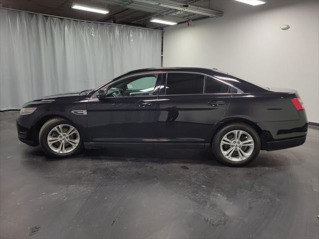 2018 Ford Taurus SEL