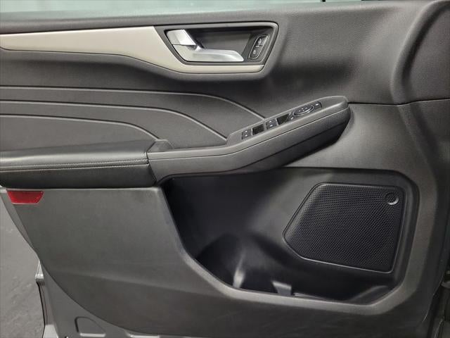 2021 Ford Escape Hybrid SE