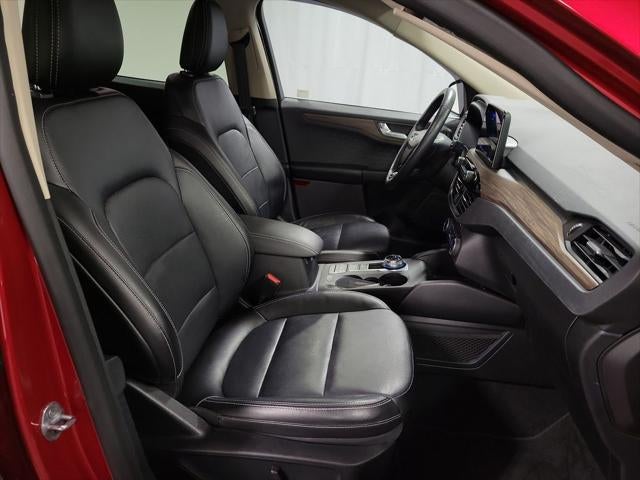 2020 Ford Escape Titanium Hybrid