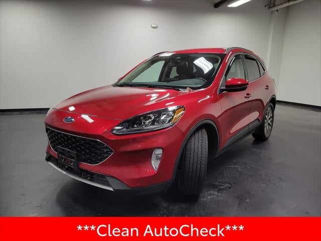 2020 Ford Escape Titanium Hybrid