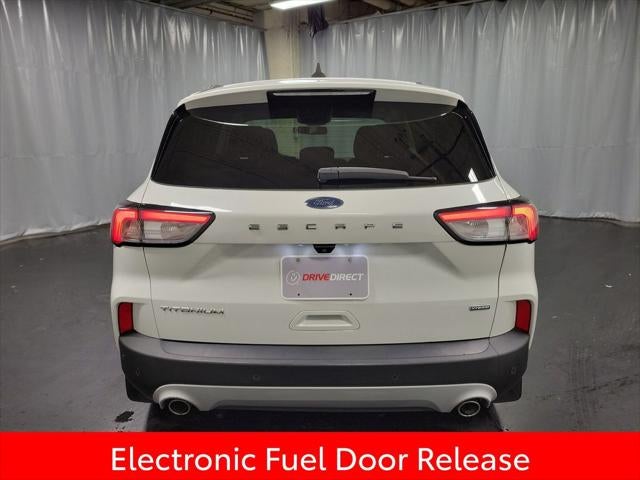 2022 Ford Escape Titanium Hybrid
