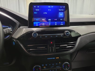 2022 Ford Escape Hybrid Titanium
