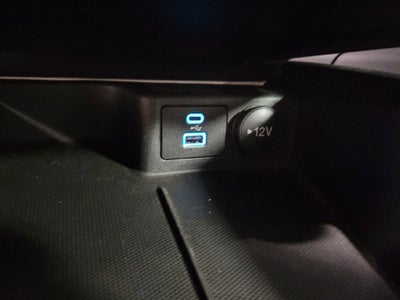 2022 Ford Escape Hybrid Titanium