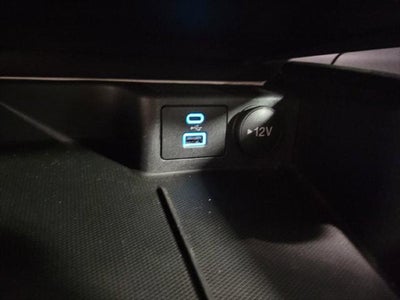 2022 Ford Escape Hybrid Titanium