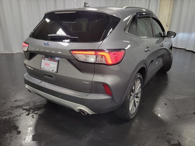2022 Ford Escape Hybrid Titanium