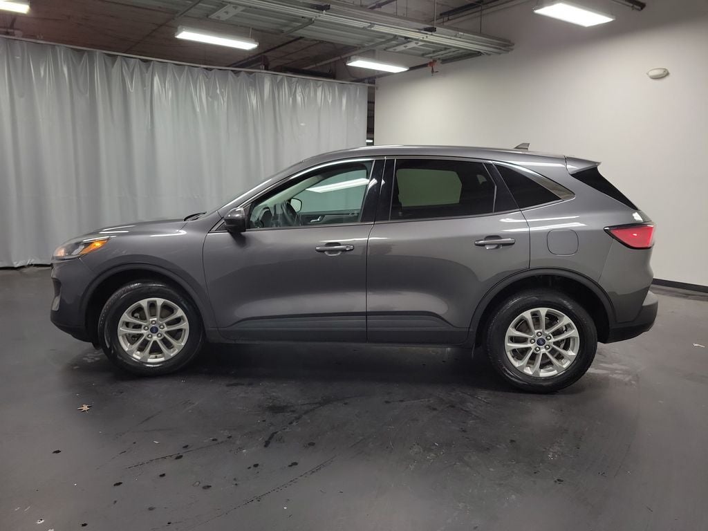 2021 Ford Escape Hybrid SE