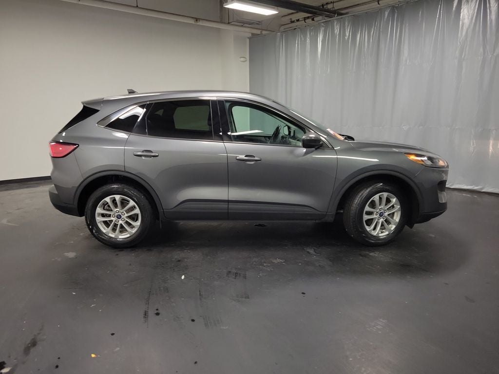 2021 Ford Escape Hybrid SE