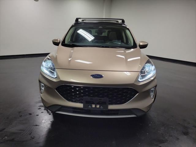 2020 Ford Escape Hybrid Titanium