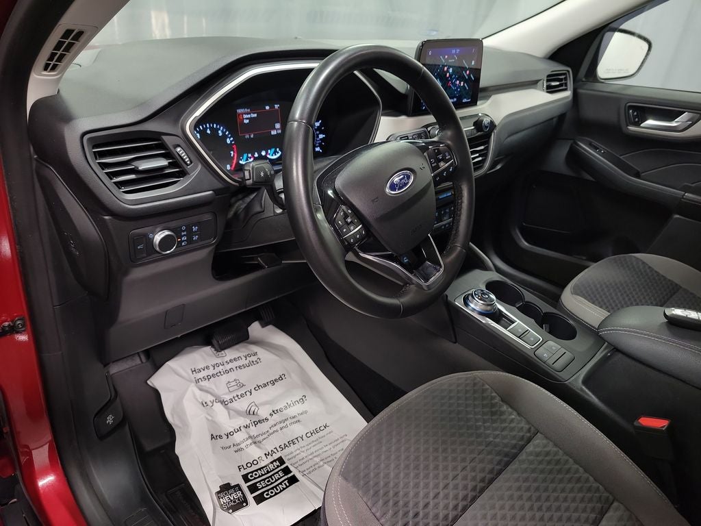 2021 Ford Escape SE