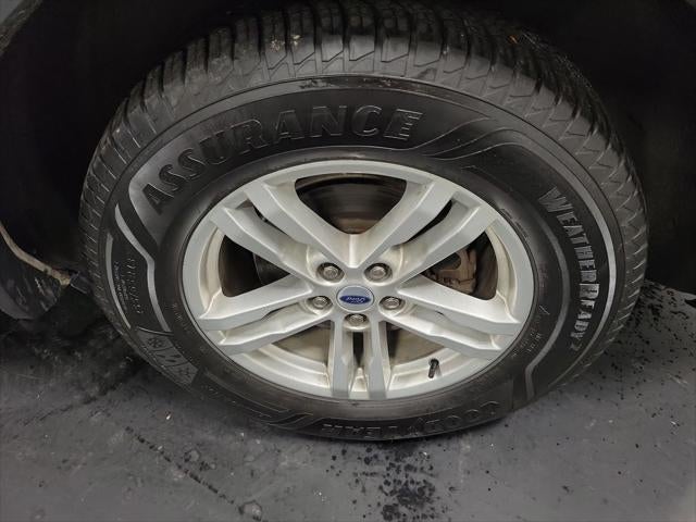 2023 Ford Explorer Base