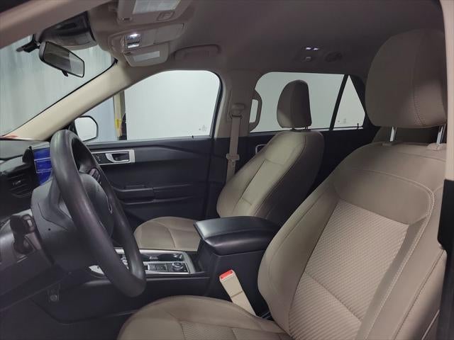 2023 Ford Explorer Base