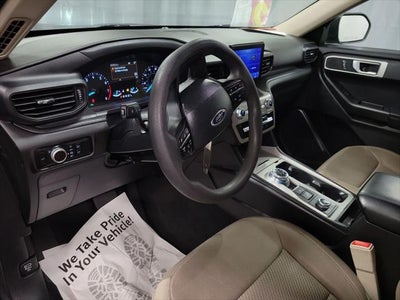 2023 Ford Explorer Base