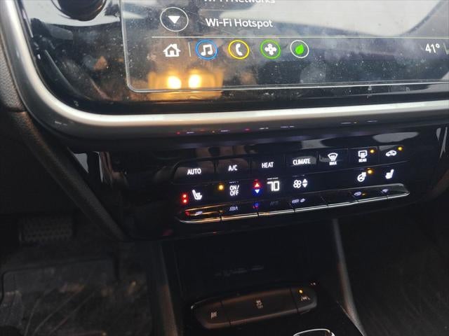 2022 Chevrolet Bolt EUV LT