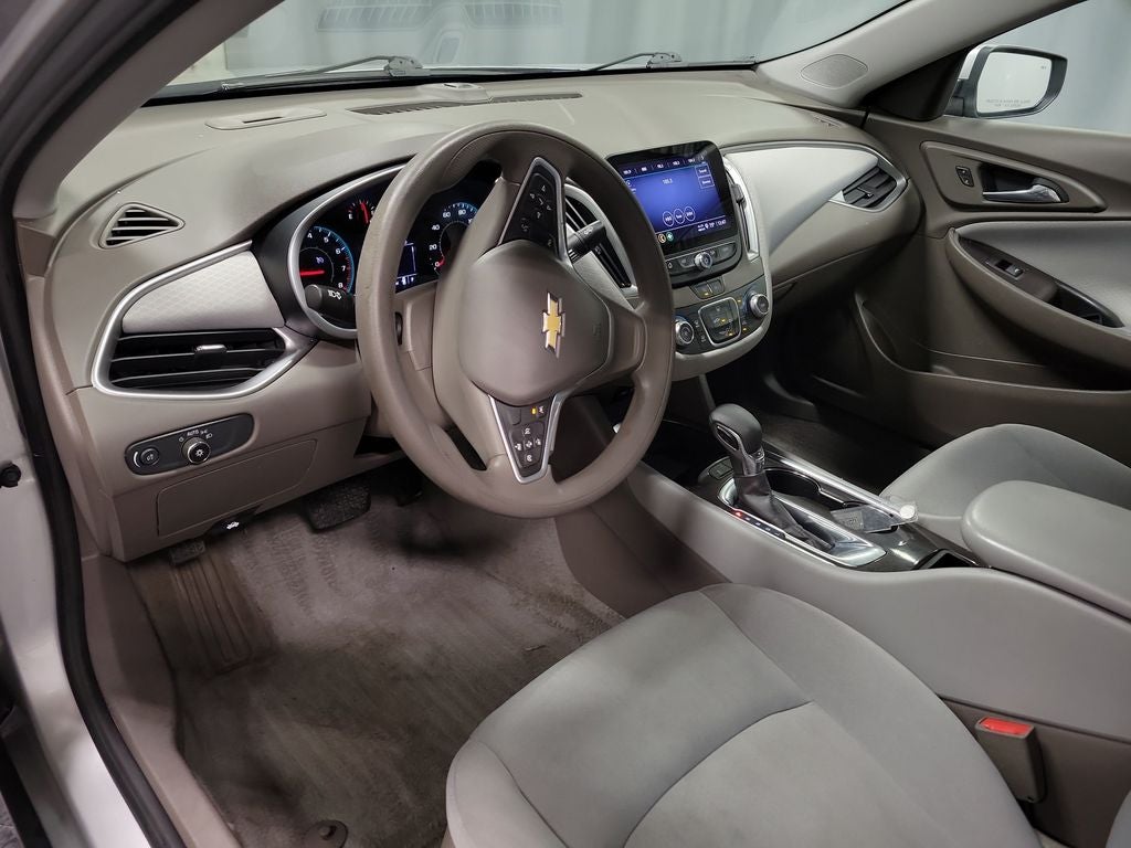 2022 Chevrolet Malibu LS 1FL