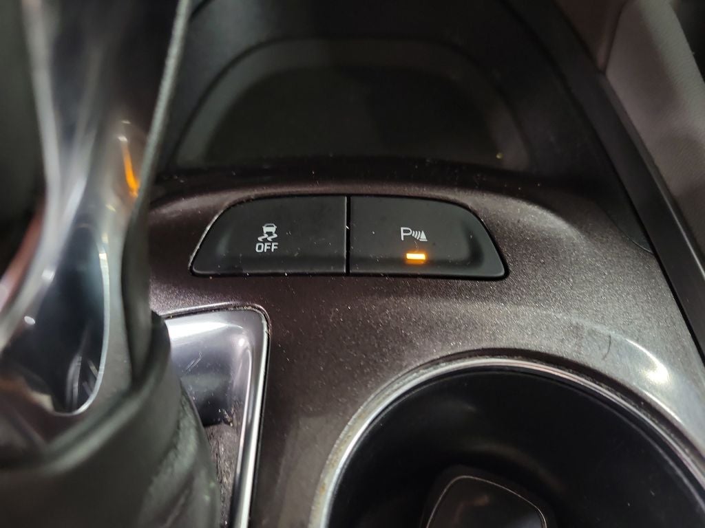2022 Chevrolet Malibu LS 1FL