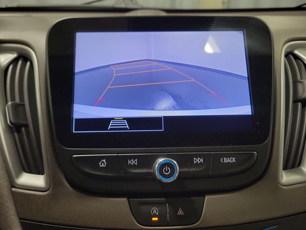 2022 Chevrolet Malibu LS 1FL