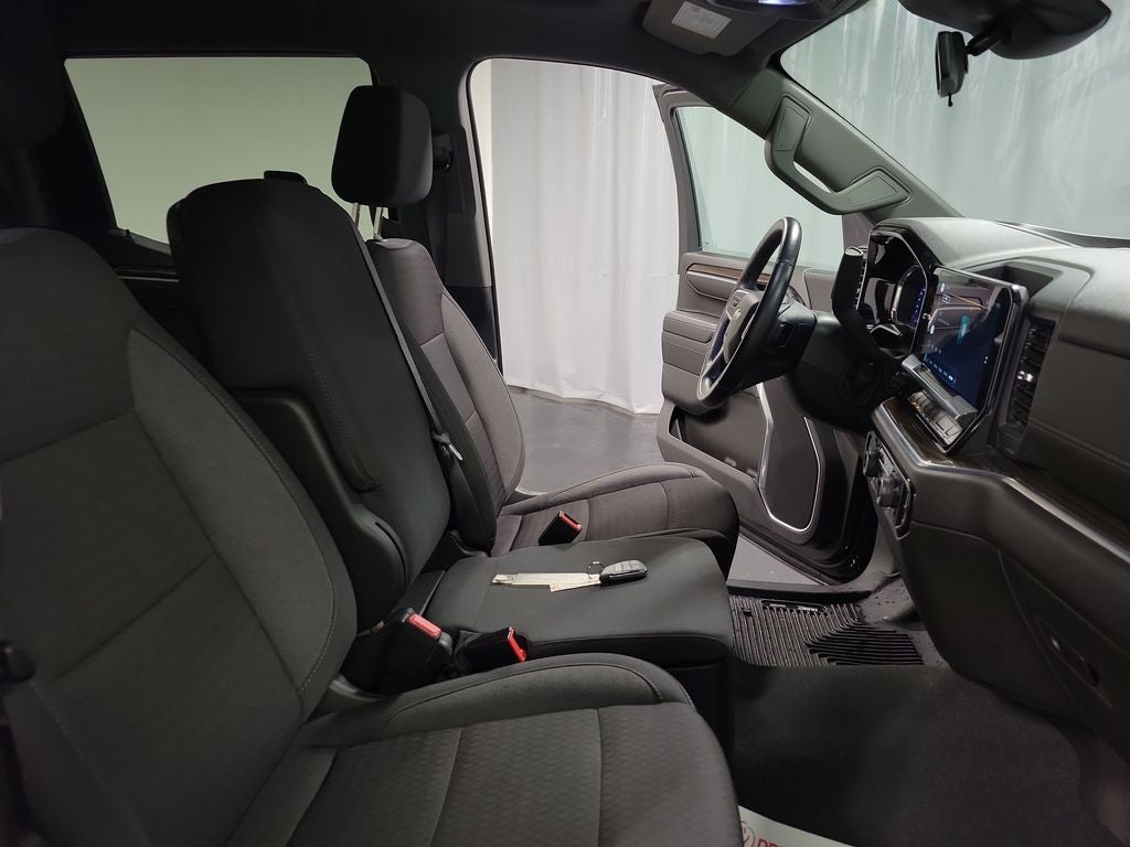 2022 Chevrolet Silverado 1500 LT LT1