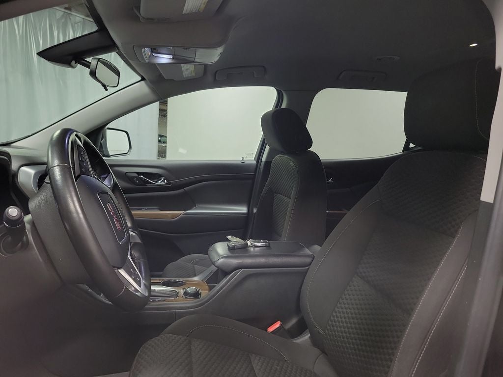 2019 GMC Acadia SLE-2