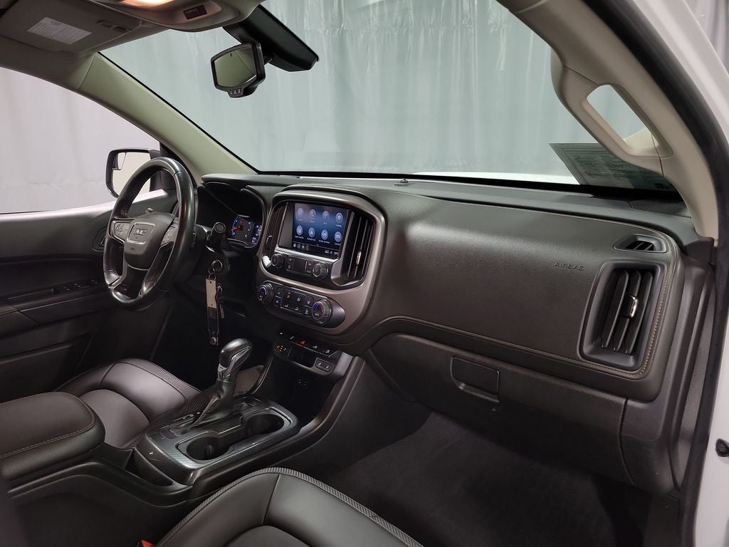 2022 GMC Canyon AT4 w/Cloth