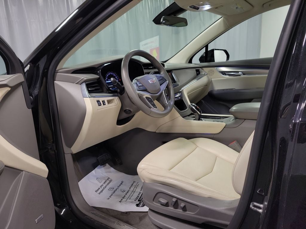 2018 Cadillac XT5 Premium Luxury
