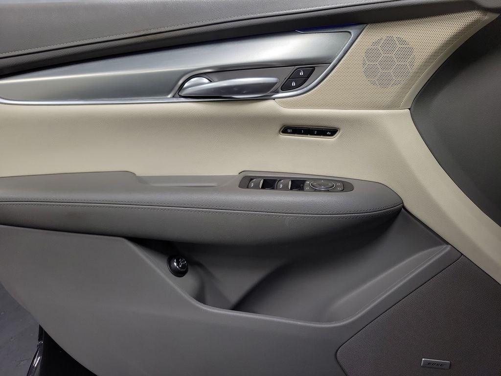 2018 Cadillac XT5 Premium Luxury