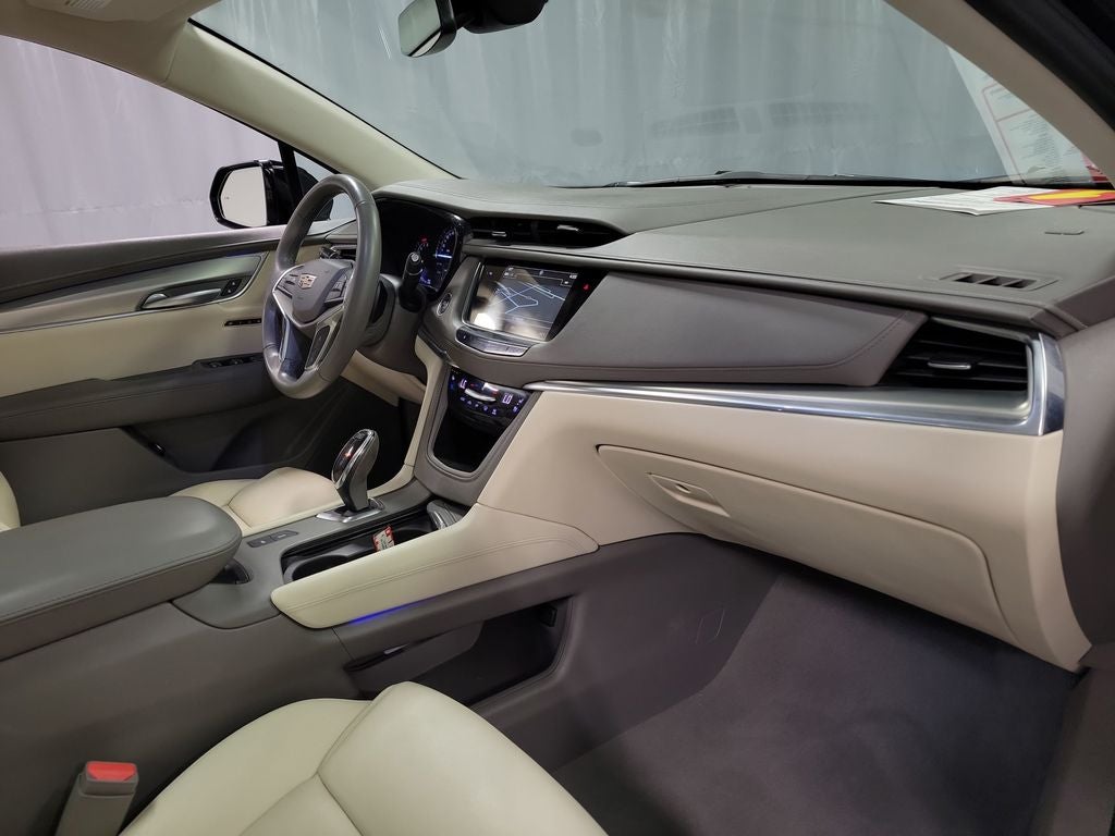 2018 Cadillac XT5 Premium Luxury