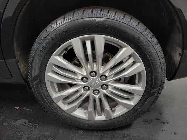 2018 Cadillac XT5 Premium Luxury