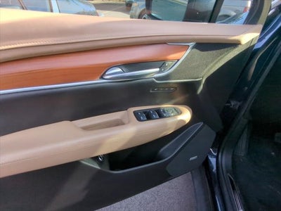 2017 Cadillac XT5 Platinum
