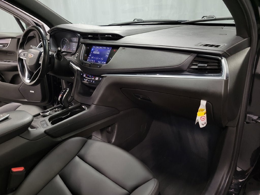 2024 Cadillac XT6 Luxury