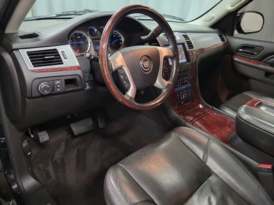 2014 Cadillac Escalade Luxury
