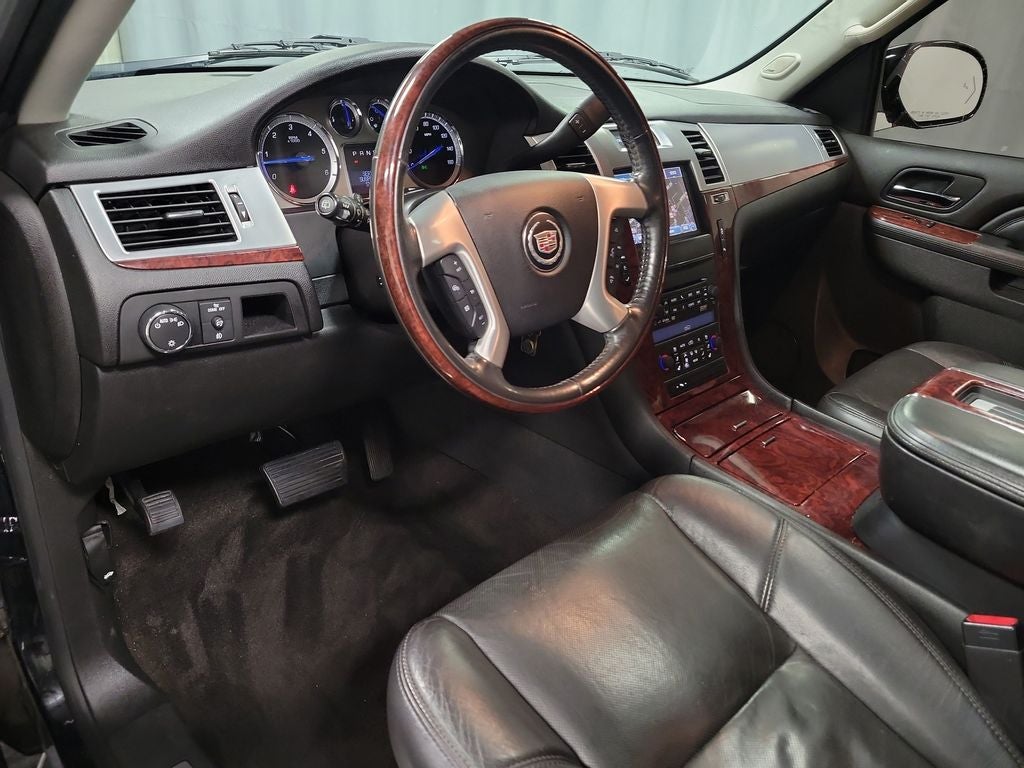 2014 Cadillac Escalade Luxury