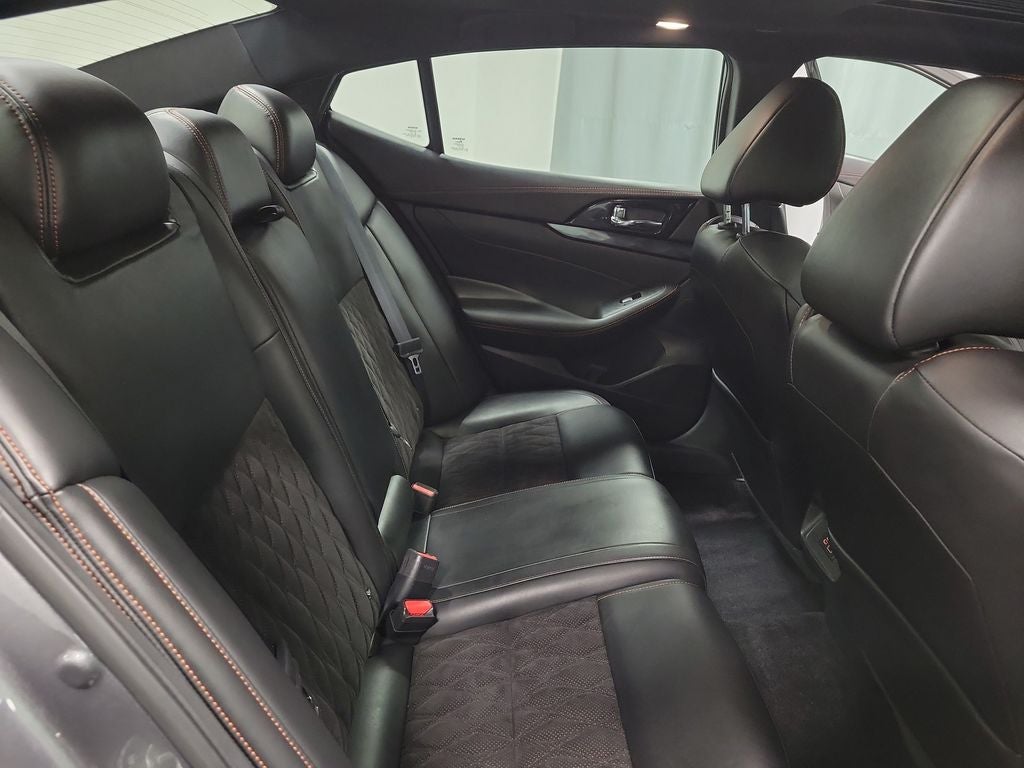 2020 Nissan Maxima SR
