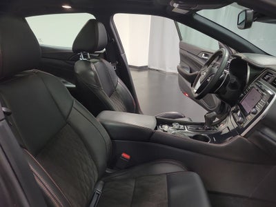 2020 Nissan Maxima SR