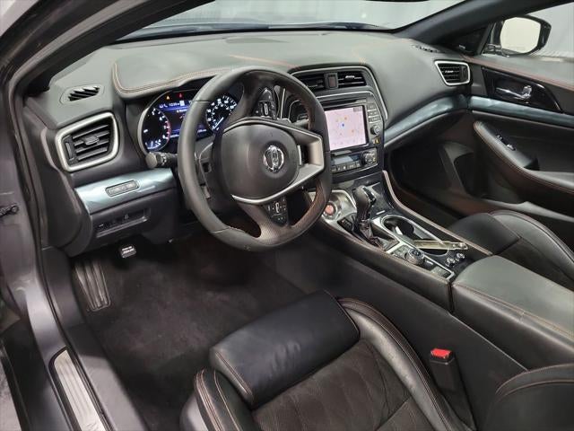 2020 Nissan Maxima SR