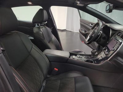 2020 Nissan Maxima SR