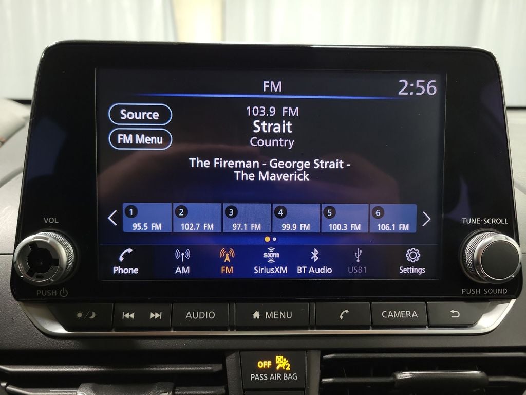 2022 Nissan Altima 2.5 SR