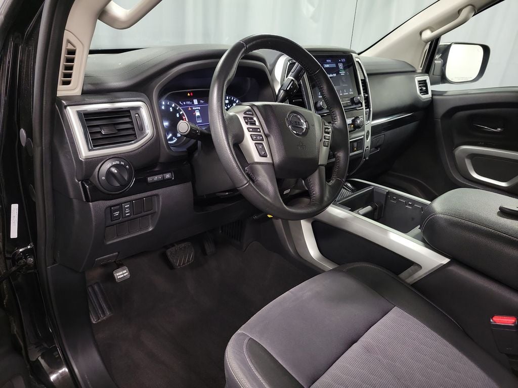 2021 Nissan Titan SV