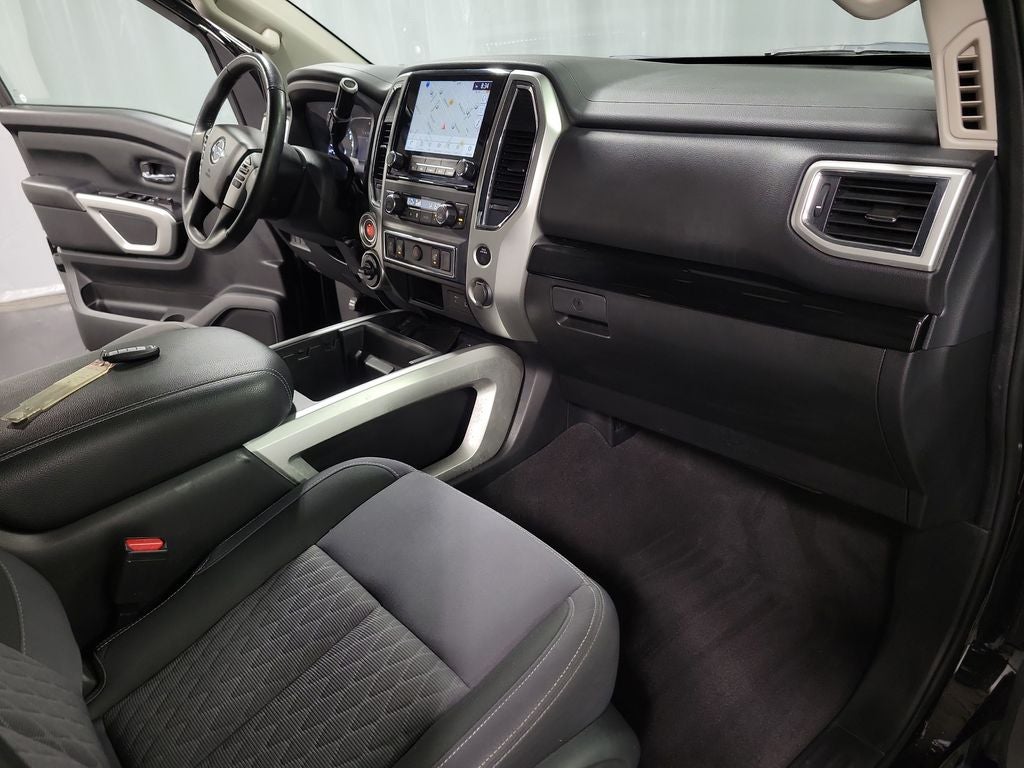 2021 Nissan Titan SV