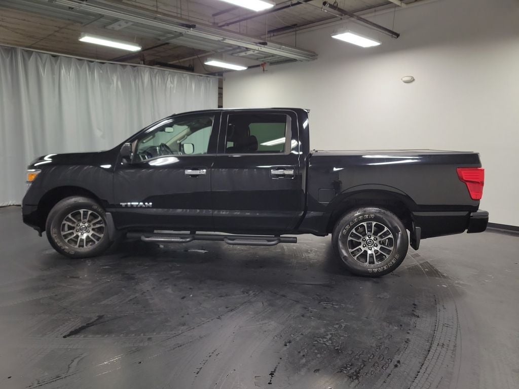 2021 Nissan Titan SV