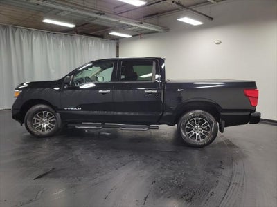 2021 Nissan Titan SV