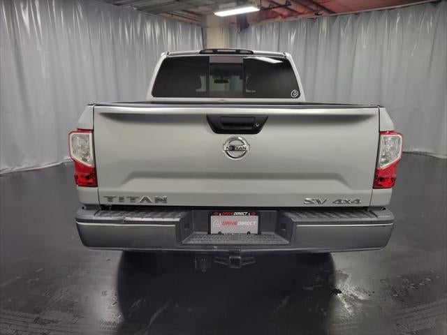 2017 Nissan Titan SV