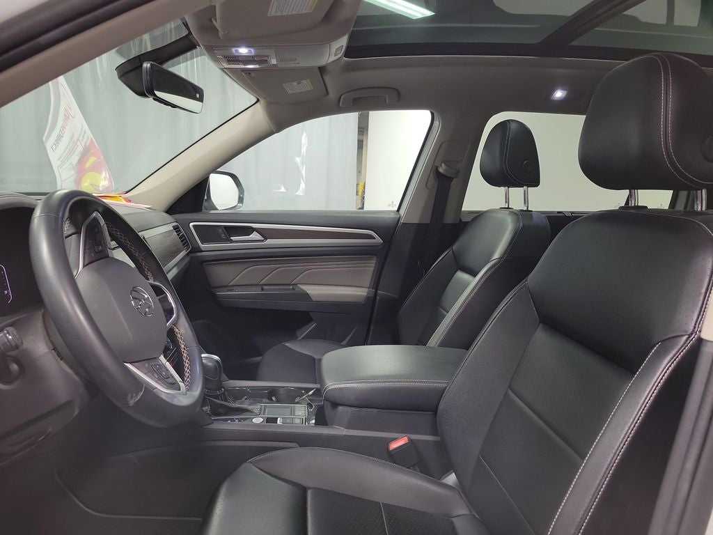 2022 Volkswagen Atlas 2.0T SE w/Technology