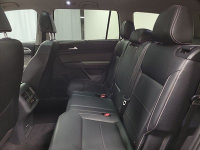 2022 Volkswagen Atlas 2.0T SE w/Technology