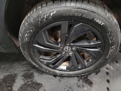 2022 Volkswagen Atlas 2.0T SE w/Technology