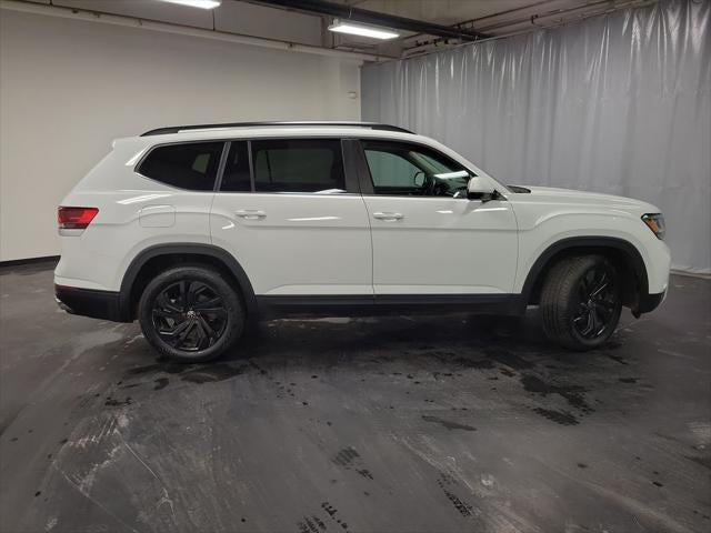 2022 Volkswagen Atlas 2.0T SE w/Technology