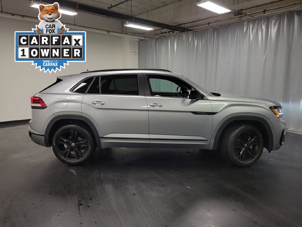 2023 Volkswagen Atlas Cross Sport 2.0T SEL R-Line Black