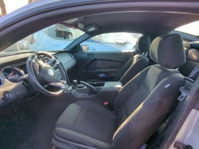 2014 Ford Mustang V6